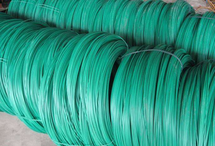 PVC Coated Galvanized Wire Green Coils